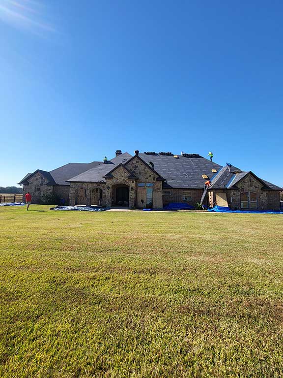 Residential Shingle Installation